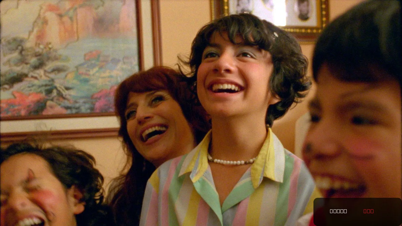 ‘Six Months in a Pink and Blue Building’ Review: Mexican Coming-of-Age Story Puts a Teasing Spin on Reality