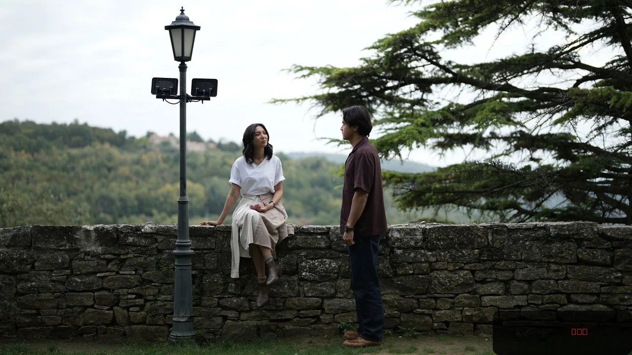 Sore: A Wife from the Future trailer thumbnail
