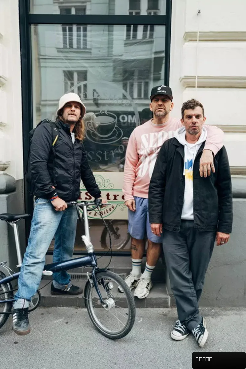 Sportfreunde Stiller - Mit dem Herz in der Hand