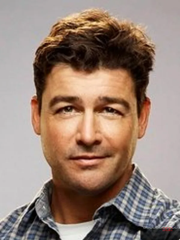 Kyle Chandler