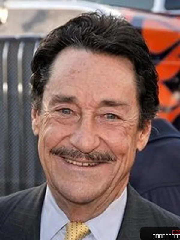 Peter Cullen
