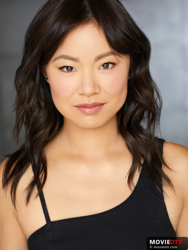 Sonya Lee